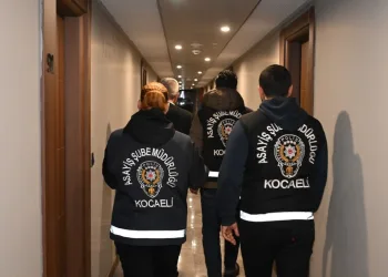 İstanbul’da üç günlük narkotik bilançosu: 188 şüpheli yakalandı, adreslerden yüzlerce kilo uyuşturucu madde çıktı