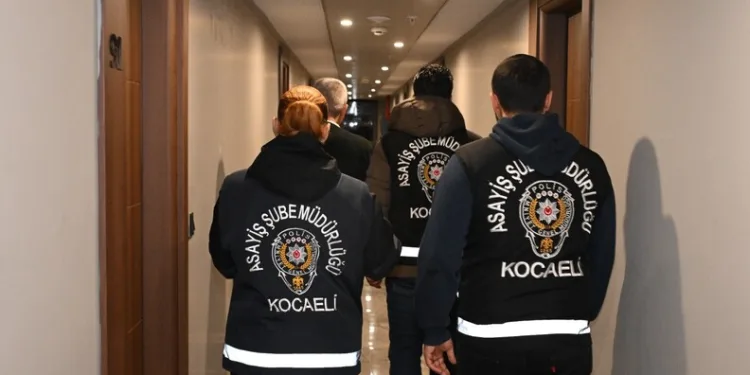 İstanbul’da üç günlük narkotik bilançosu: 188 şüpheli yakalandı, adreslerden yüzlerce kilo uyuşturucu madde çıktı