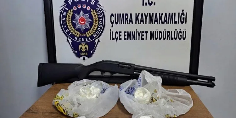 İstanbul’da üç günlük narkotik bilançosu: 188 şüpheli yakalandı, adreslerden yüzlerce kilo uyuşturucu madde çıktı