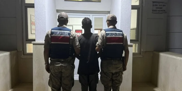 Şanlıurfa’da 16 yıl kesinleşmiş hapis cezayla aranan şahıs yakalandı