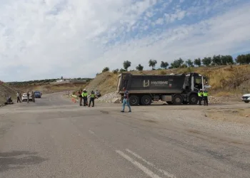 Şanlıurfa’da 16 yıl kesinleşmiş hapis cezayla aranan şahıs yakalandı
