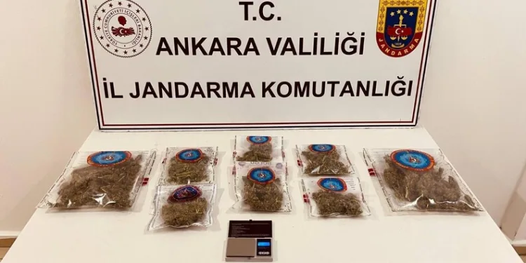 Şanlıurfa’da 16 yıl kesinleşmiş hapis cezayla aranan şahıs yakalandı