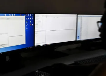 Siyasal casusluk soruşturması: 3 şüpheli tutuklandı