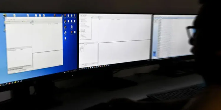 Siyasal casusluk soruşturması: 3 şüpheli tutuklandı