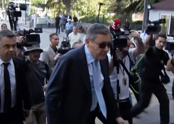 Eski ABB Başkanı Gökçek ifadeye geldi