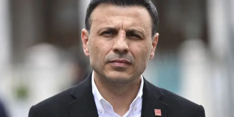 Özgür Çelik’e tehdit ve hakaret soruşturması