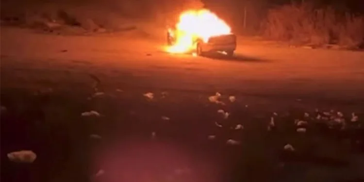 Bursa’da park halindeki otomobil alev topuna döndü