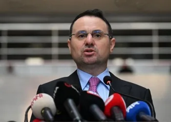 Sahte borç bildirimi yapan avukatlara gözaltı kararı!