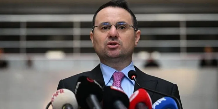 Sahte borç bildirimi yapan avukatlara gözaltı kararı!