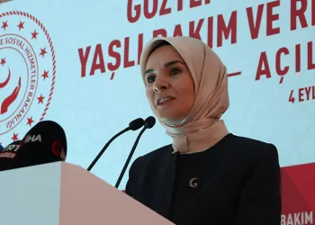 “Yaşlılarımıza yönelik hizmetlerimizi aktif bir hayat anlayışıyla şekillendiriyoruz”