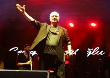 Cengiz Kurtoğlu, Altın Biber Festivalinde sahne aldı
