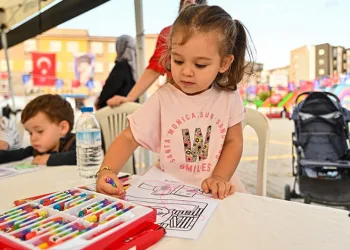 Bursa’da çocukların şenlik coşkusu