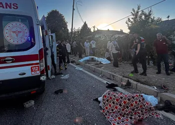 Akçakoca-Alaplı yolunda feci kaza: 4 ölü, 8 yaralı