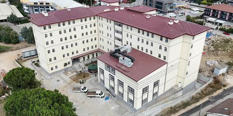 İnegöl’de KYK Erkek Öğrenci Yurdu eğitim öğretim yılına hazırlanıyor