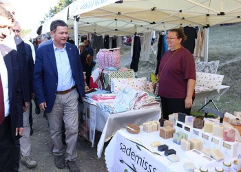 Üreten Kadınlar Festivalde Ürünlerini Sergiledi