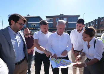 Kozluca Bulvarında Asfalt Kaplama Çalışması Başladı