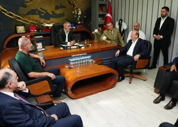 Matlı’dan Kamyon Garajı ve Otosansit Çıkarması