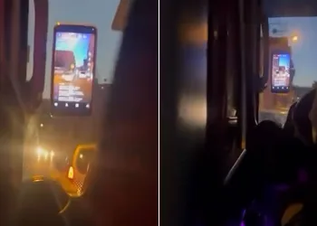 Seyir halindeki özel halk otobüsü şoförü canlı yayın açtı