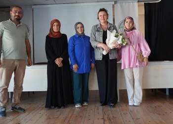 Festivalde Zeytinin Bereketi Hünerli Ellerde Lezzete Dönüştü