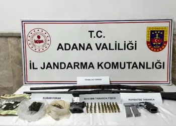 Adana’da 6 ruhsatız silah ele geçirildi