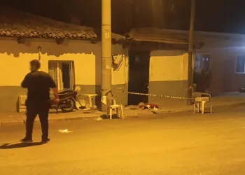 Manisa’da eşi ve kızını bıçaklayan baba tutuklandı