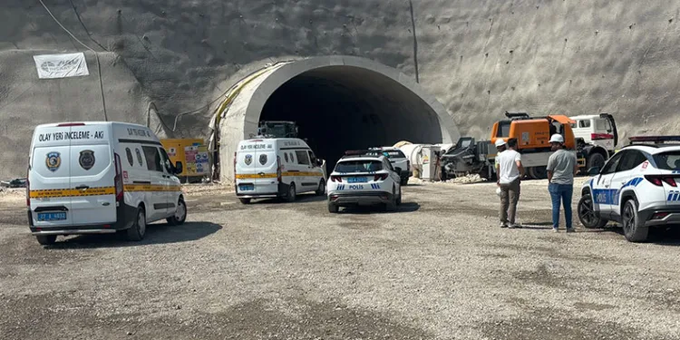 Gaziantep’te tünelde iş kazası: 1 işçi hayatını kaybetti