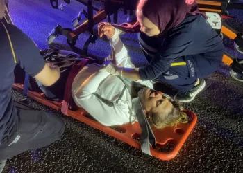 Mudanya’da feci kaza: Karı koca ağır yaralandı