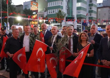 İki İlçe, Tek Miras: Zeytin Festivali’nin Startı Orhangazi’de Verildi