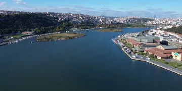 Eyüpsultan sahilinde vatandaşların ağır koku şikayeti