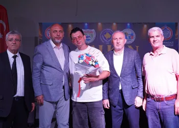 Başkan Aydın, Balkan Gecesi’nde Hemşehrileriyle Bir Araya Geldi