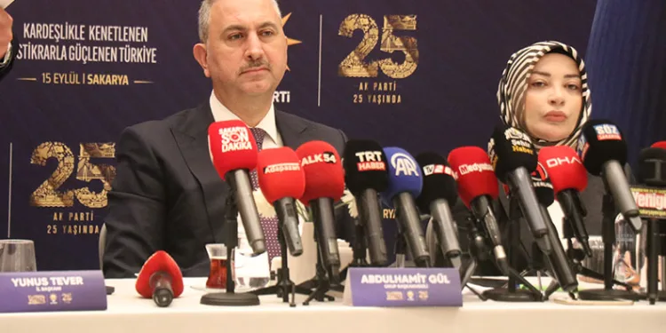 “Cumhurbaşkanımızın adaylığının önünde bir engel bulunmamaktadır”