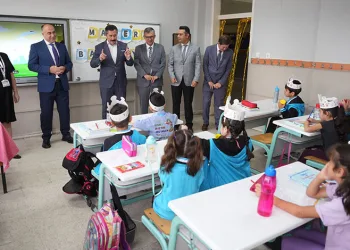Yıllar önce öğrenciydi, şimdi başkan olarak aynı okulda