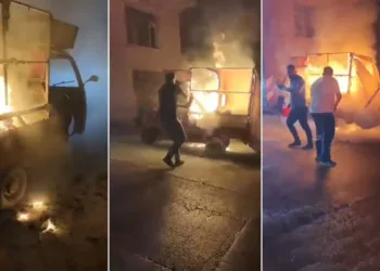 Bursa’da kağıt toplama aracı seyir halindeyken alev aldı