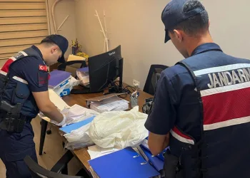 MİT’ten yazılım şirketine operasyon: 5 şüpheli gözaltında