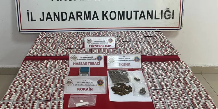 Uyuşturucu sevkiyatına Aksaray jandarmasından darbe: 2 tutuklama