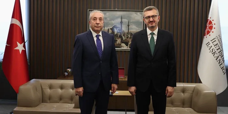 İletişim Başkanı Duran, Mehdi Eker ile görüştü