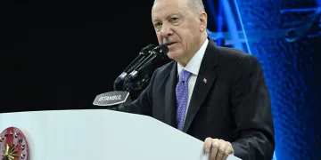 Erdoğan: İstanbul Havalimanı rekordan rekora koşuyor