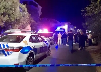 Camiden çıktı evine giderken silahlı saldırıda öldürüldü