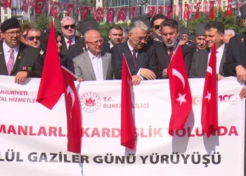 Bursa’da 19 Eylül Gaziler Günü’nde şehitler ve gaziler anıldı