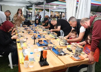 Festivalde çocuklar hem eğlendi hem spor yaptı
