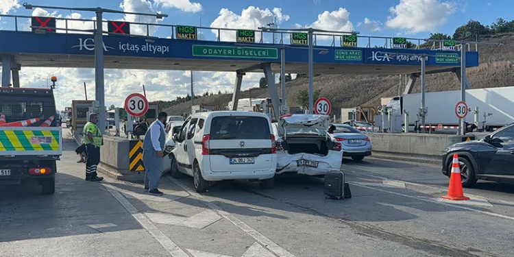Kuzey Marmara Otoyolu’nda zincirleme kaza: 2 yaralı