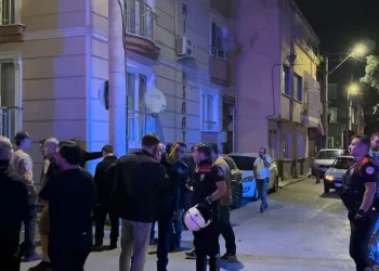 Bursa’da kalabalık gruba laf attı, dayak yedi