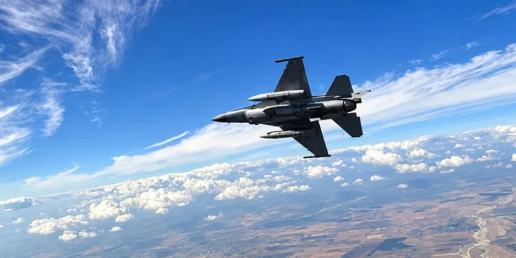 Türk F-16’ları Romanya semalarında