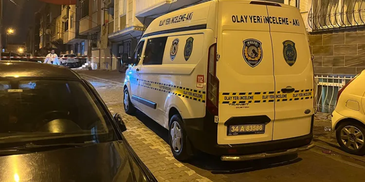 Esenyurt’ta asker eğlencesinde ortalık karıştı : 2 yaralı