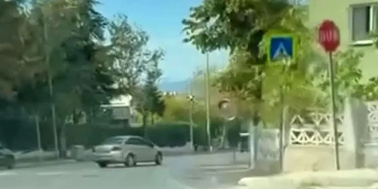 Bursa’da otomobille drift yapan sürücü kameraya yansıdı