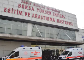 Genç yaşlarda düzenli yaşam alzaymır riskini azaltıyor