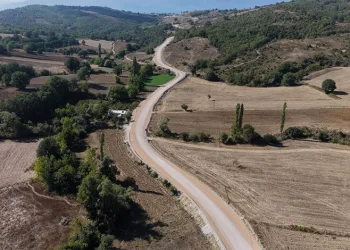 Kestel’de 4 mahallenin yolları yenilendi