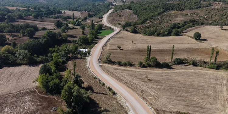 Kestel’de 4 mahallenin yolları yenilendi