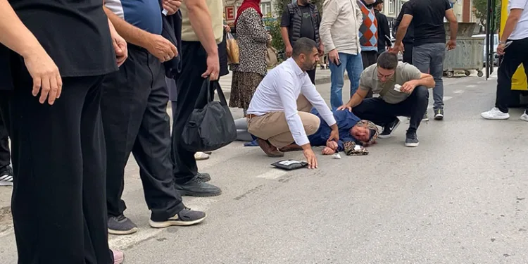 Otobüsün çarptığı yaşlı kadın ağır yaralandı
