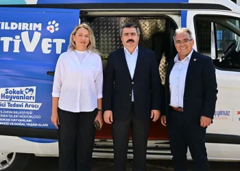 Sahipsiz sokak hayvanlarına ‘PATİVET’ şefkati